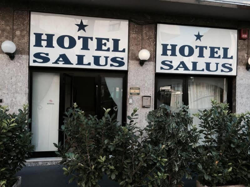 Hotel Salus Милан Экстерьер фото